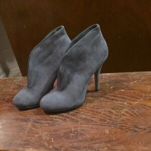 Apt. 9 Slate Gray Heeled Boots